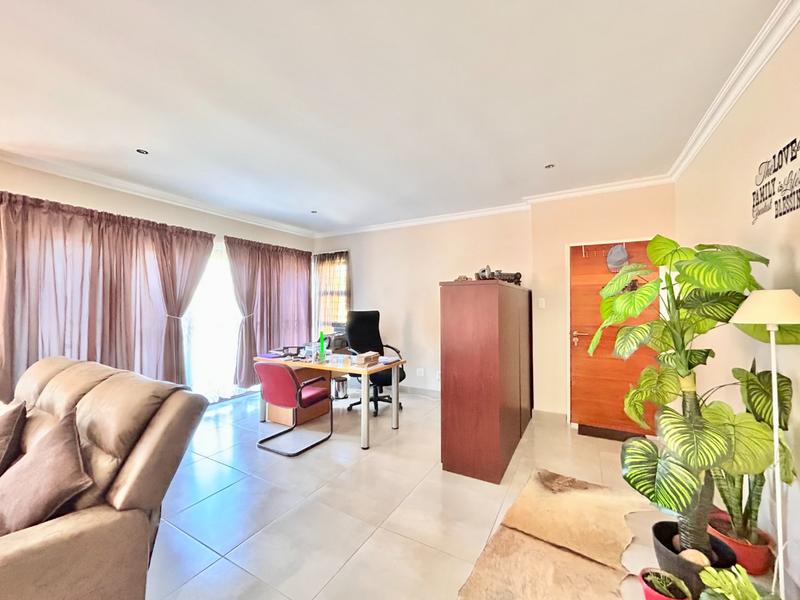 3 Bedroom Property for Sale in Ngwenya River Estate North West